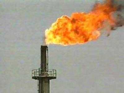 Almotamar Net - A report of the Central Bank of Yemen mentioned that Yemeni governments share of oil dropped 40% in value for the period January-July of this year in comparison with the same period last year.

