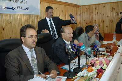 Almotamar Net - The Yemen vice-President (VP) Abid Rabu Mansour Hadi said Sunday the election of governors scheduled in Yemen on 17 May 2008 represents an important national stage in all of its dimensions. 