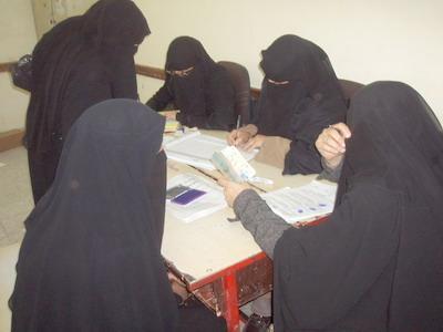 Almotamar Net - The European Union has on Sunday praised the Yemeni Supreme Commission for Elections and Referendum SCERs carrying out recommendations in the report of the European Union containing remarks on the electoral process and its translation in the regulations and directories of the upcoming parliamentary elections scheduled on 27 April 2009. 