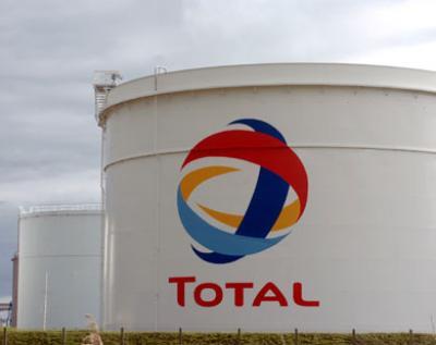Almotamar Net - Total Company for oil exploration and production has said Monday it began investigation to reveal complications of fire incident that erupted in a store for chemical materials Sunday evening. 