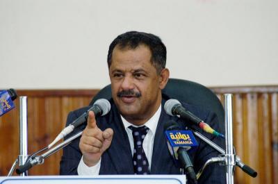 Almotamar Net - Yemen Prime Minister Dr Ali Mohammed Mujawar praised on Monday the results realized in the local authority conferences held in all governorates of Yemen as well as the comprehensive dialogue and responsible discussions of issues of development and concerns of the citizen.