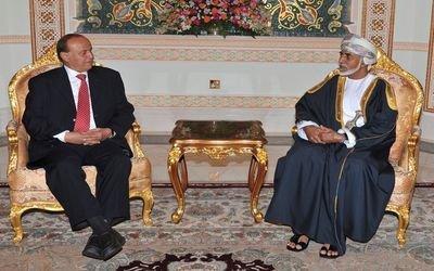 Almotamar Net - Yemen Vice-President Abid Rabu Manour Hadi on Wednesday conveyed a message from President Ali Abdullah Saleh to the Sultan of Oman Qaboos Bin Saeed. The message contained greetings of President Saleh to Sultan Qaboos and his wishes of ever good health and happiness and for the Omani people continuous progress and development. 