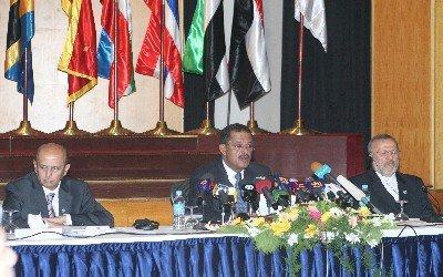 Almotamar Net - Prime Minister Ali Mujawar addressed on Thursday activities of the Ninth Ministerial Meeting of Indian Ocean Rim Association for Regional Cooperation (IOR-ARC). 