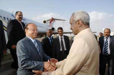 Almotamar Net - Vice President Abid Rabeh Mansour Hadi returned home on Thursday after a Sudan visit during which he attended the third conference of Sudans ruling National Congress party.