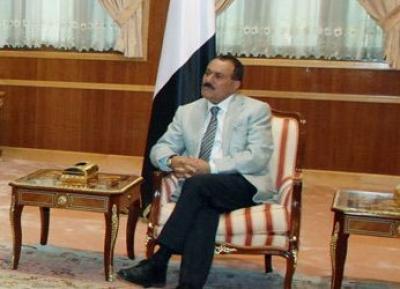 Almotamar Net - President Ali Abdullah Saleh met here on Wednesday the British Minister of State for International Development Alan Duncan, who is currently visiting Yemen.