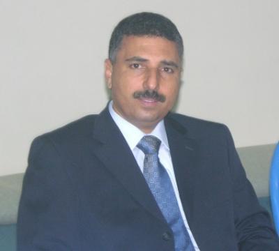Almotamar Net - Head of the Information Office at the General Peoples Congress (GPC) in Yemen Tareq al-Shamy has on Thursday said the presence of al-Qaeda organisation in Yemen is not as it is pictured by the media. He added, There are some Yemeni elements or those that came from outside Yemen, but the government has worked for tracking down those elements and downsizing them. 