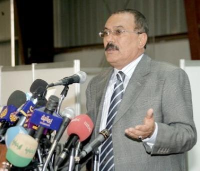 Almotamar Net - President Ali Abdullah Saleh slammed on Monday those who make irresponsible statements about the oil wealth and ask where it goes, saying Yemens oil production is inadequate. 
