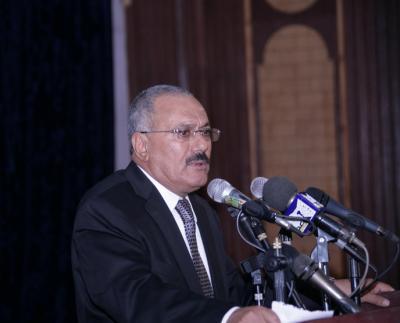 Almotamar Net - An official source at the Presidency office has on Tuesday affirmed that President Ali Abdullah Saleh sympathizes truthfully with the youth and pays attention to their problems and issues. 