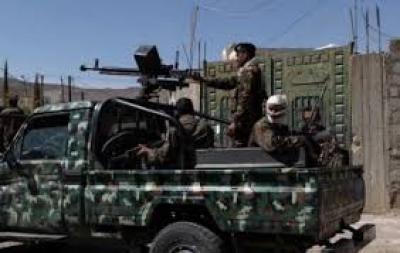 Almotamar Net - Security forces captured five terrorists of al Qaeda terror group in the capital Sanaa on Wednesday, an Interior Ministry official source announced.

The source said that security authorities and special security forces tracked down those