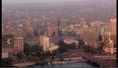 المؤتمر نت - صورة لميدان التحرير من أعلى برج  العاصمة المصرية القاهرة تظهر أعداد المتظاهرين المطالبين بإسقاط نظام الاخوان وإنتخابات رئاسية مبكر ة
