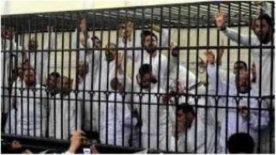 المؤتمر نت - قضت محكمة جنايات الجيزة في مصر، المنعقدة بمعهد أمناء الشرطة بطرة، الاثنين، بالإعدام لـ5 متهمين في القضية المعروفة إعلاميا بـ"مذبحة كرداسة".
