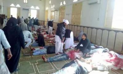 المؤتمر نت - أكدت وسائل الإعلام الرسمية في مصر سقوط 155 قتيلا على الأقل وأكثر من 120 جريحا في هجوم بعبوة وناسفة وأسلحة نارية، استهدف مسجدا في شمال سيناء.