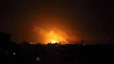 المؤتمر نت - عاود طيران العدوان السعودي شن غارات عنيفة على العاصمة صنعاء في وقت مبكر من صباح اليوم الاربعاء.