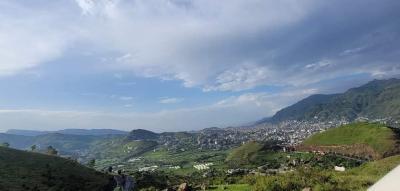 المؤتمر نت - توقع المركز الوطني للأرصاد والإنذار المبكر طقساً بارداً إلى شديد البرودة وجافاً في عدد من المحافظات والمرتفعات خلال الـ 24 ساعة المقبلة