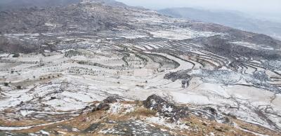 المؤتمر نت - توقع المركز الوطني للأرصاد والإنذار المبكر طقساً بارداً إلى شديد البرودة وجافاً