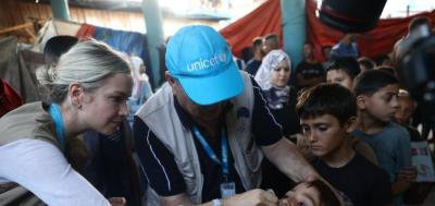   -      ""         ɡ      