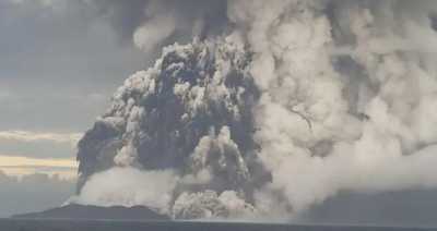 المؤتمر نت - "سحابة سامة".. صنعاء تحذّر المواطنين: إبقوا في منازلكم