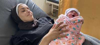 المؤتمر نت - حذّرت منظمة الأمم المتحدة للطفولة "يونيسف"، الثلاثاء، من أن سوء التغذية الذي تعانيه الحوامل والمرضعات في قطاع غزة له "آثاراً مدمرة على آلاف المواليد الجدد"