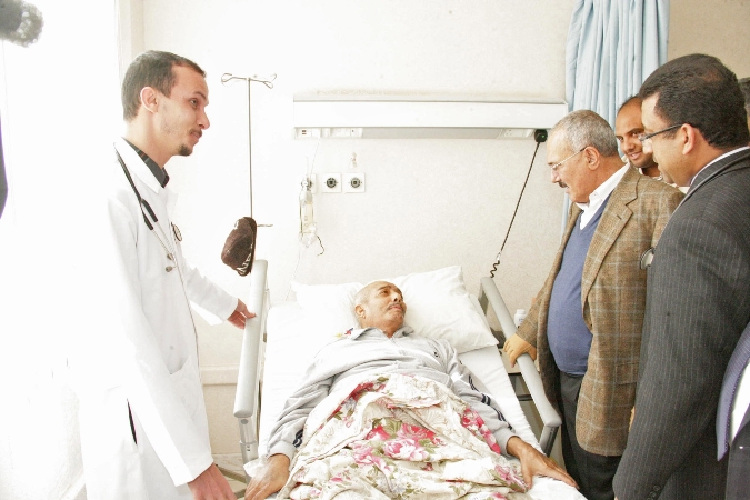 الزعيم يتفقد صحة الوحيشي